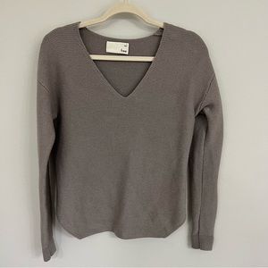 Aritzia Wilfred Free Wolter Sweater